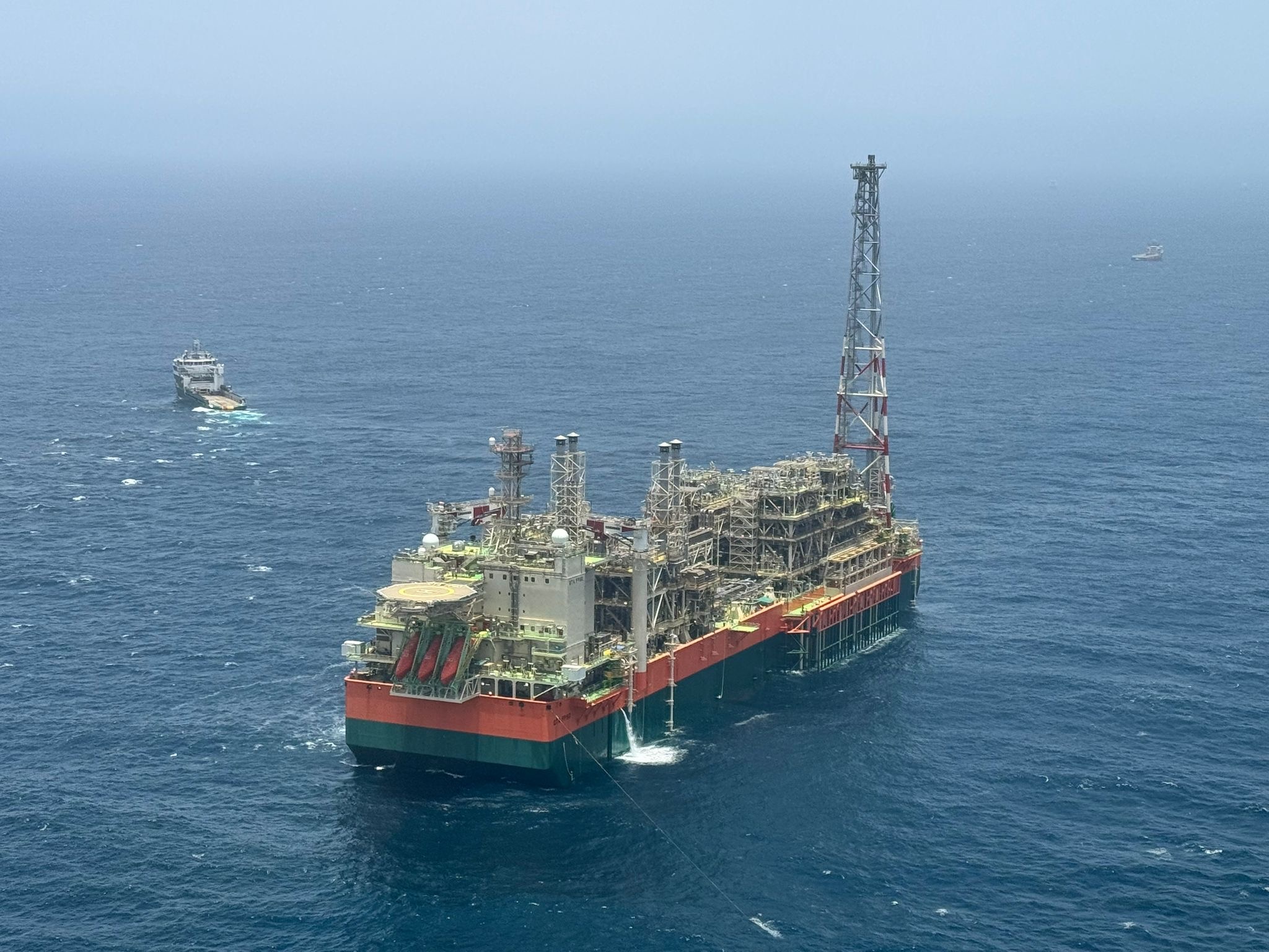 FPSO arrives at its final location at GTA | News | Mauritania